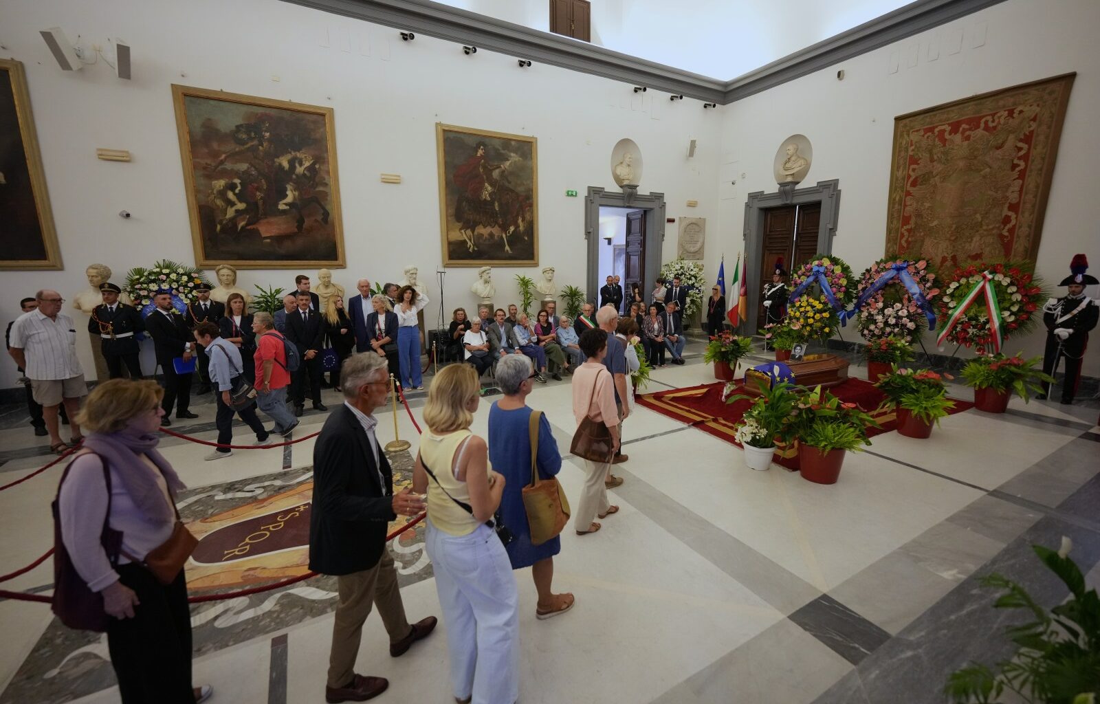Mourners in Rome pay last respects to Italian activist Emma Bonino – Winnipeg Free Press