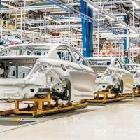 Auto output falls 7.3 pct in first eight months