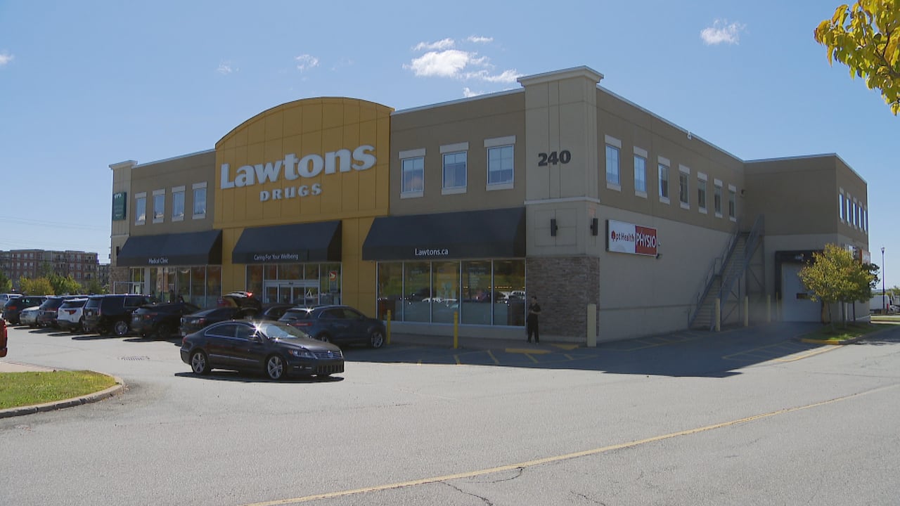 Walk in clinic in Dartmouth, on top of a Lawtons.