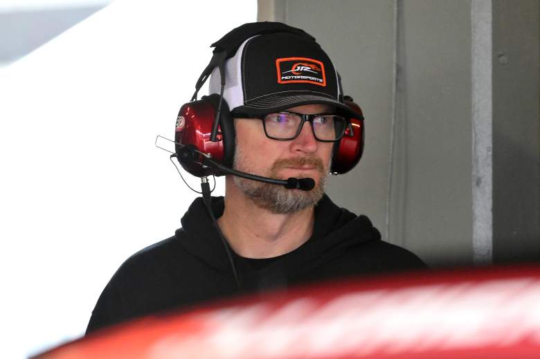 Dale Earnhardt Jr. defends hard racing by non-Chase drivers after the Sawalich-Day clash, warning NASCAR Chase drivers about the risks.