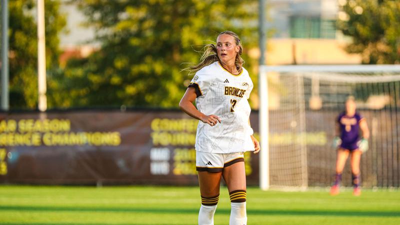 Women's Soccer Hosts Ball State in MAC Home Opener