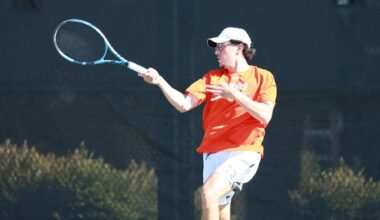 Bears Drop Close Match To Loyola Maryland