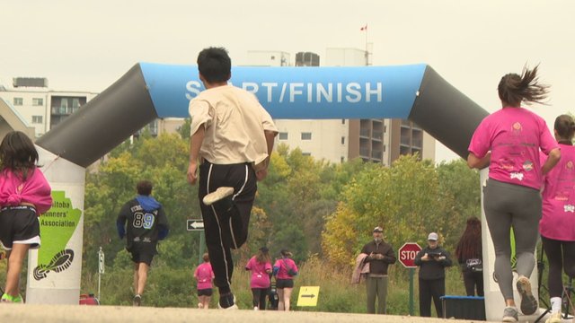 Laced up, ready to go: Over 200 Winnipegers run to support Indigenous women and girls in sports