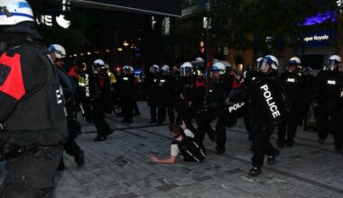 'He targeted me': Journalist says he was beaten by Montreal police at anti-AI protest