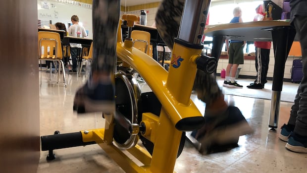 Manitoba promises up to $10K for schools that participate in student fitness challenge