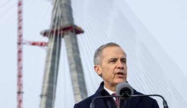 Feds disclose more details on Trump admin request to delay Gordie Howe bridge opening