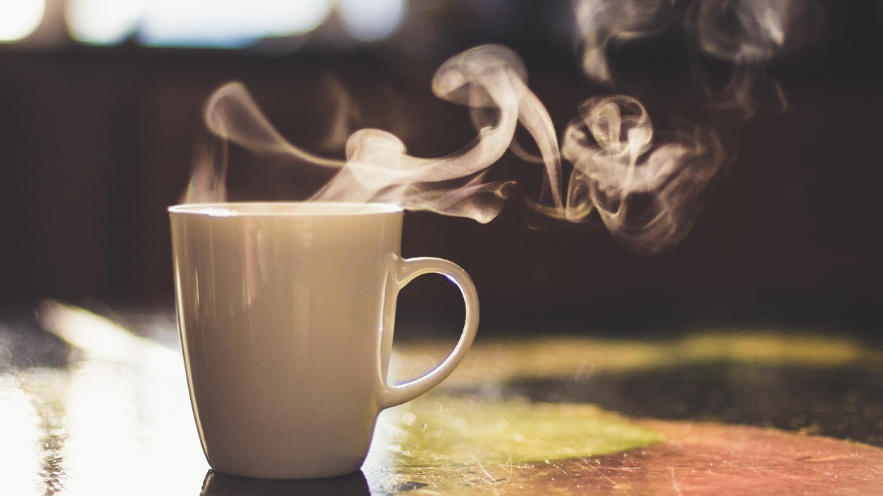 Love your tea/coffee scalding hot? The habit might be tripling your risk of oesophageal cancer - The South First