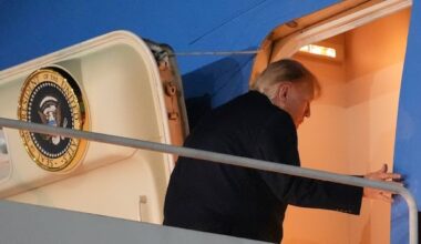 White House leaves CNN off upcoming Trump trip on Air Force One