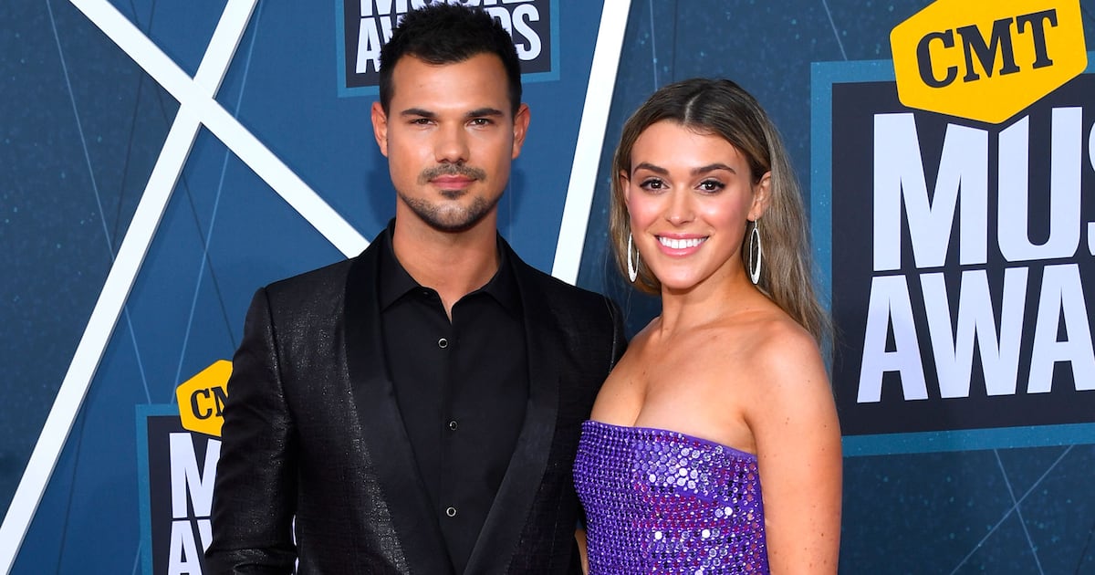 Taylor Lautner baby: Twilight star and wife announce child