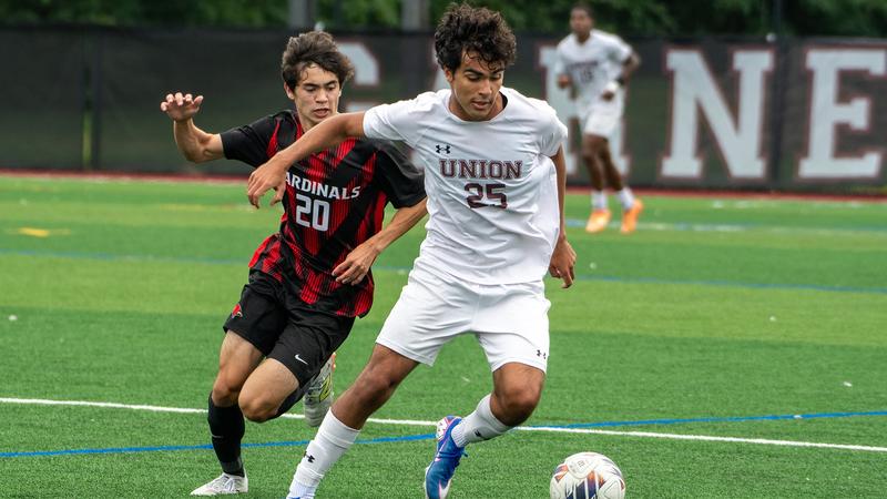 Early Burst Helps Men's Soccer to 3-1 Win at Clarkson