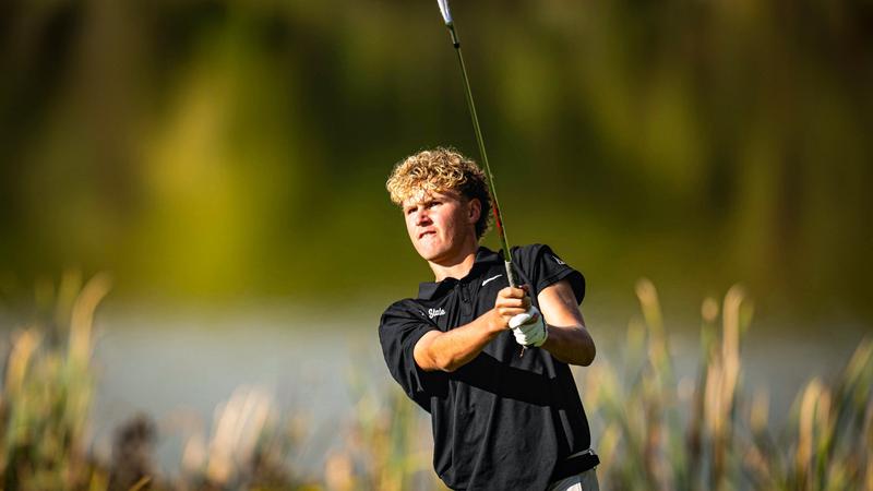 Men’s Golf Caps Opening Day at Badger Invitational