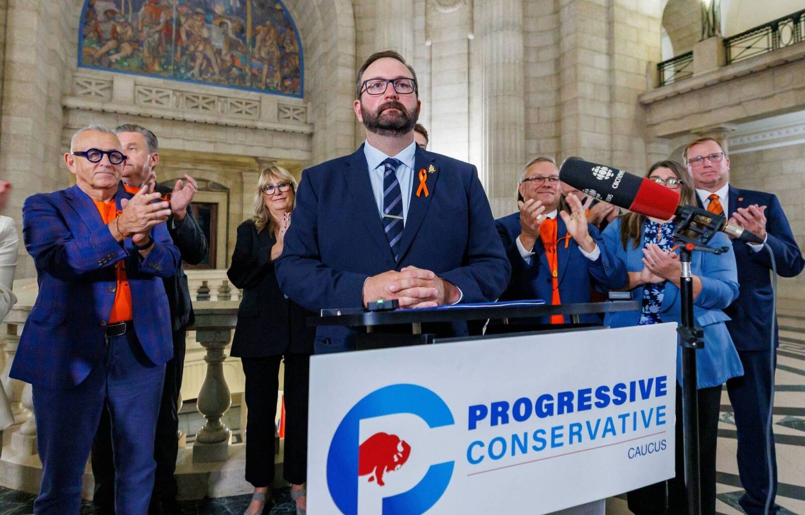 Manitoba PCs choose Narth as interim leader; ‘deeply hurt’ Khan blasts former caucus colleagues – Winnipeg Free Press