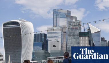 UK income growth revised upwards as markets hail ‘resilient’ economy | Economics