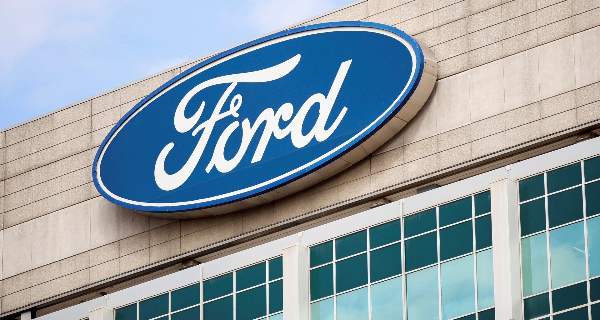 US warns Ford over ties with Chinese firms amid tensions | Automotive Industry News
