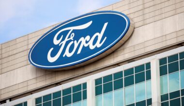 US warns Ford over ties with Chinese firms amid tensions | Automotive Industry News