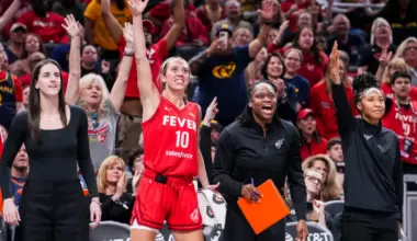 Indiana Fever coach announces joyful family news during WNBA break image
