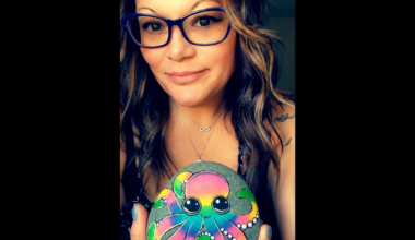 'Terrifying': Local artist's sales collapse under U.S. tariffs