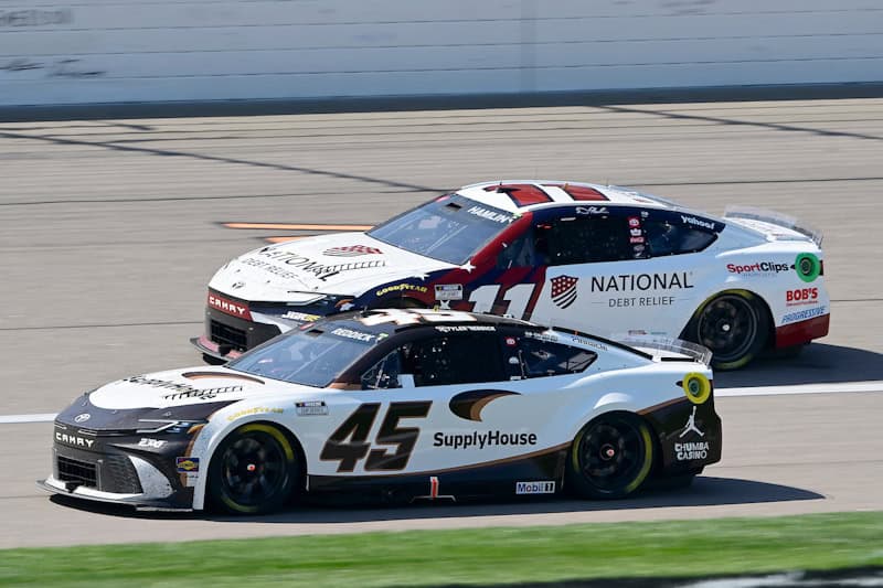 Through The Gears: NASCAR Betting Odds for Kansas Chase Race