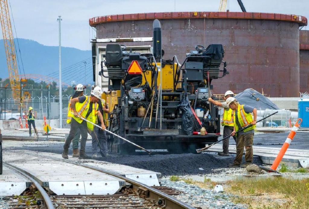 Road, rail upgrades at Surrey port aim to keep cargo moving at 2 terminals