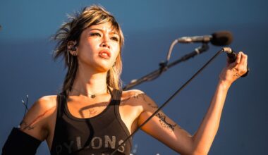 Beabadobee Blasts to No. 1 on ARIA Chart With ‘Pylon’