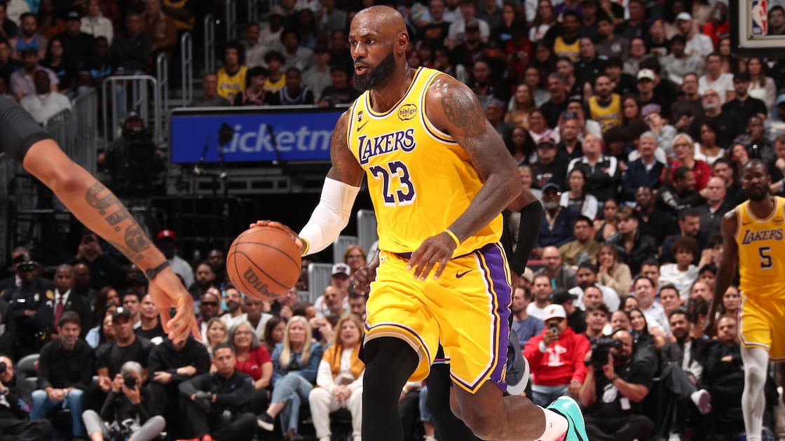 LeBron James Says 76ers Will Need 'Bunker Mentality' to Combat Narratives During 2026-27 NBA Season
