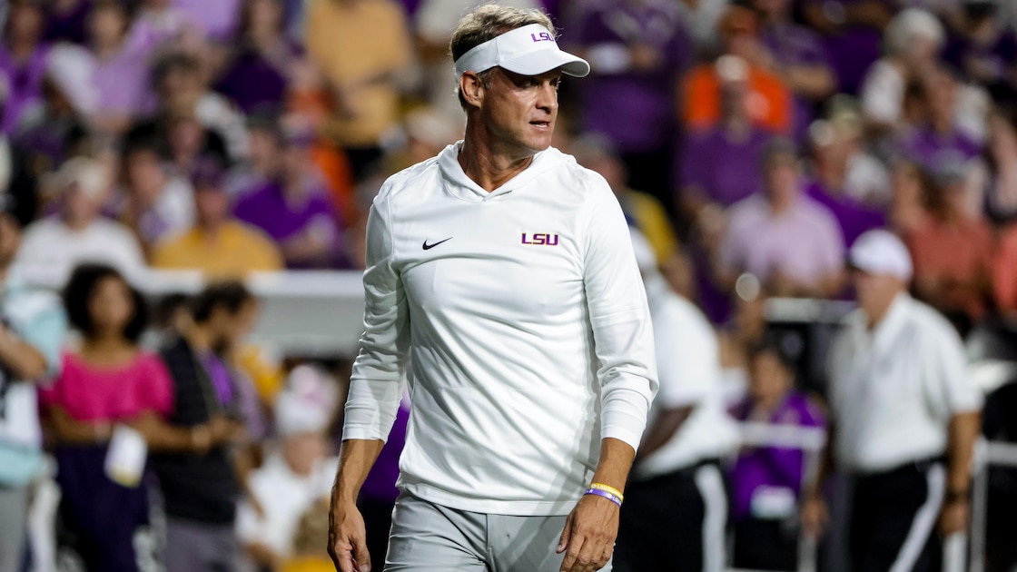 Lane Kiffin Jokes About LSU Not Having NFL Players While Holding 31-3 Halftime Lead vs. Clemson