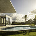 © Joana França Espatódias House / Leo Romano - Image 4 of 29