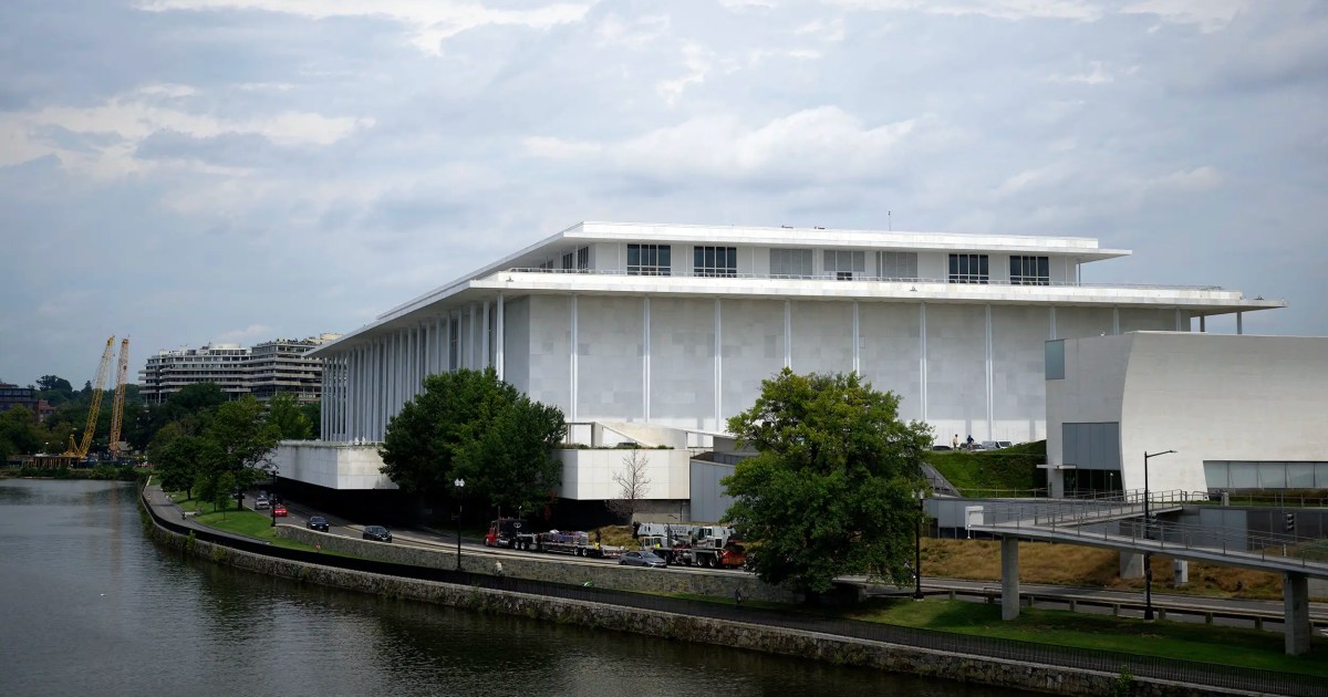 Trump-appointed Kennedy Center board votes to shutter building