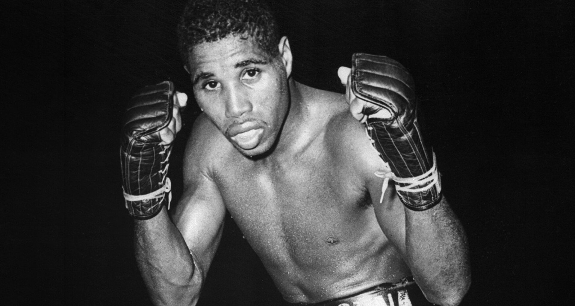 Boxing Legend Ismael Laguna Dead At 83