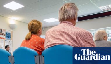 Women with same health conditions as men ‘less likely to be offered active treatment’ | Medical research