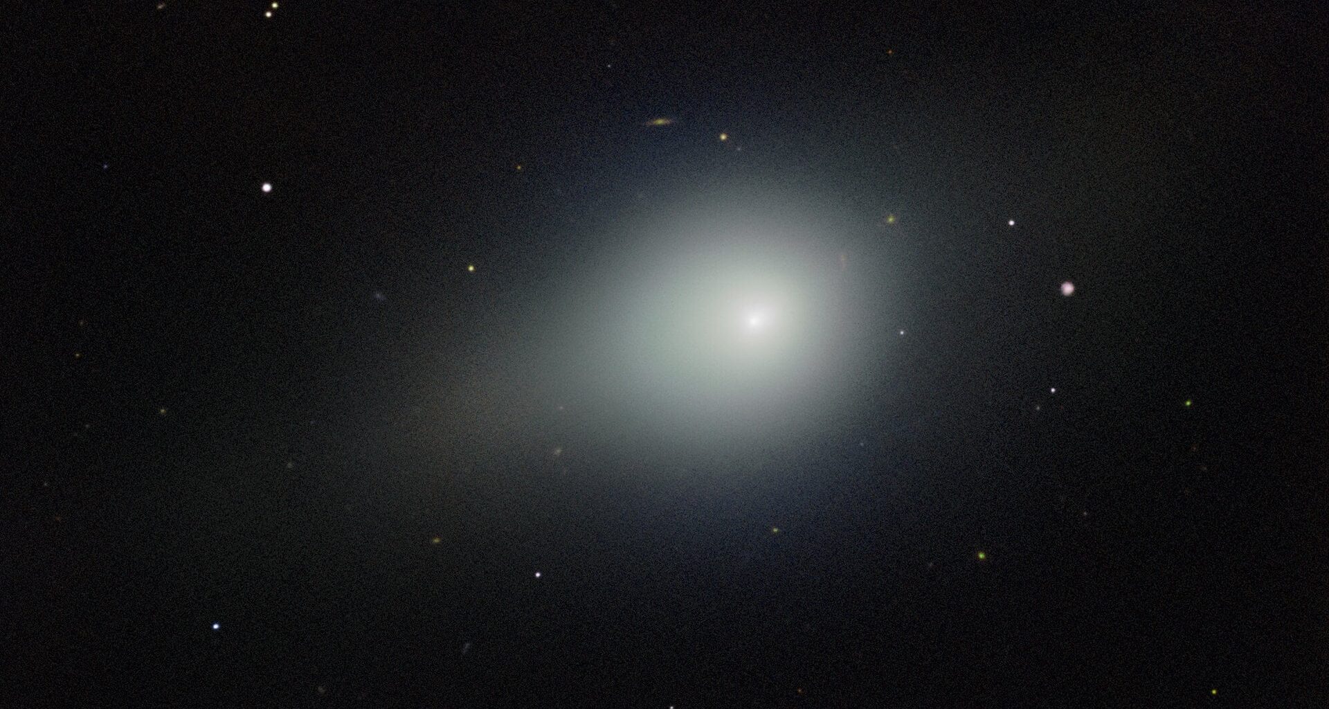 3I/ATLAS photographed in color by the Gemini North telescope on 26 November 2025. Credit: International Gemini Observatory/NOIRLab/NSF/AURA/B. Bolin.