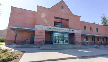 4 arrested after stolen vehicle rams police cars in Quesnel