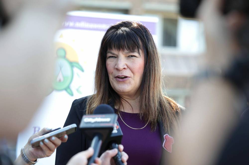 RUTH BONNEVILLE / FREE PRESS
Housing Addictions and Homelessness Minister Bernadette Smith said the centre is a “needed resource.”