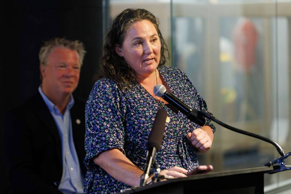 MIKE DEAL / FREE PRESS
Jon Thordarson’s daughter Lara, who spoke at the induction ceremony on Tuesday, said her father went from darkrooms to digital flawlessly.