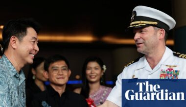 USS Abraham Lincoln’s crew of 5,000 arrive at notorious Thai resort after 270 days at sea | US military
