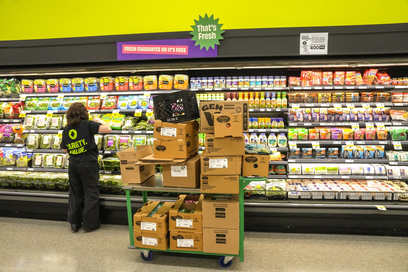 Canada's reciprocal tariffs unlikely to hit consumers' grocery bills, economists say
