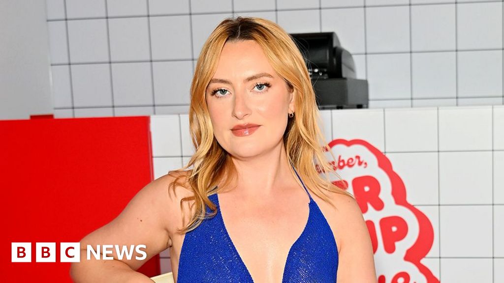 Chicken Shop Date to end as host says 'time to move on' - BBC