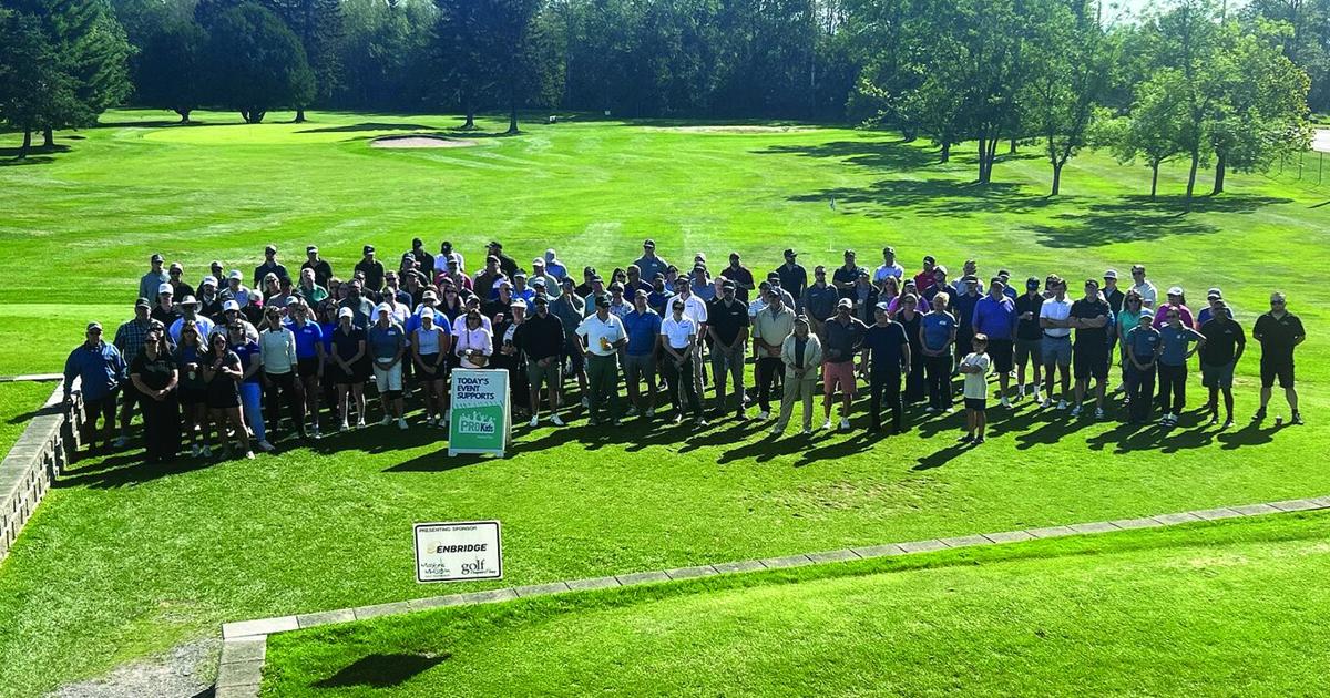 Smiles and donations on the golf links | Local News