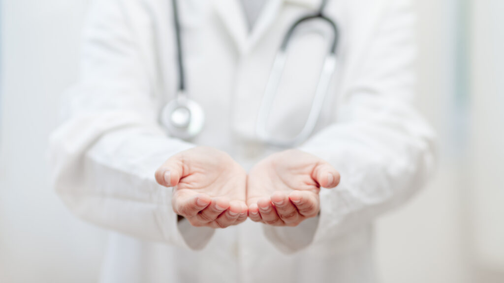 Gifts from pharma companies keep on giving, a new study finds