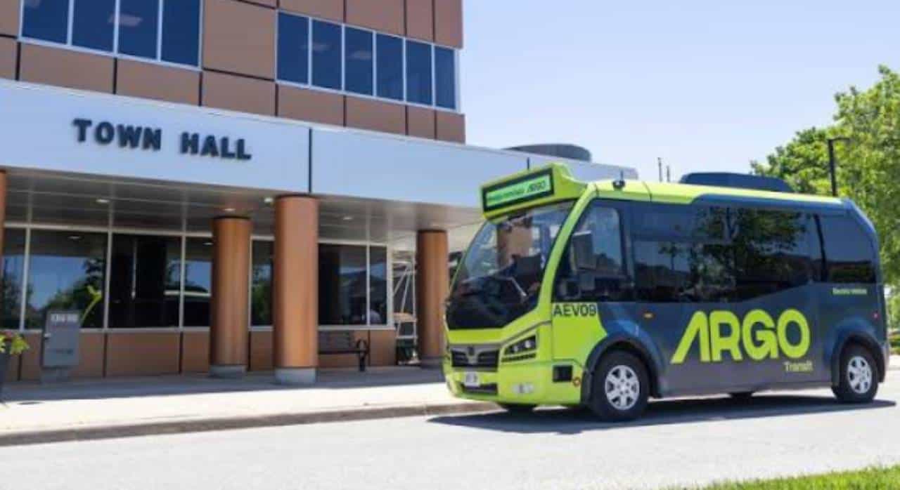 New on-demand bus service app now available north of Brampton