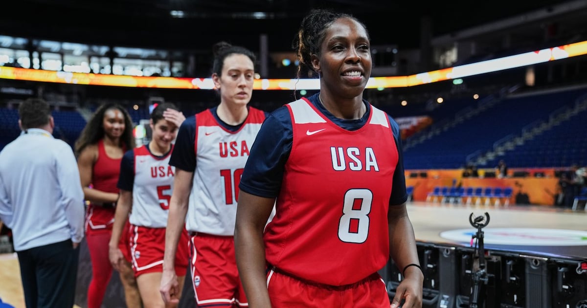 US women look to jell quickly in Berlin as World Cup looms with little practice time