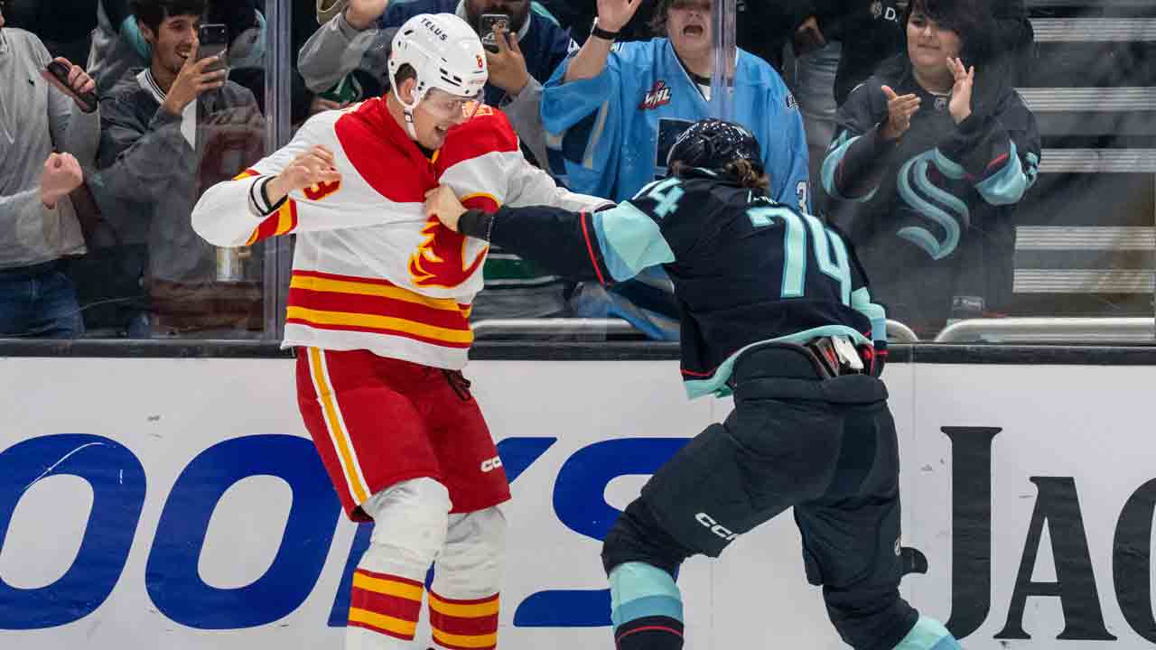 Red Wings claim Andreas Englund off waivers from Flames