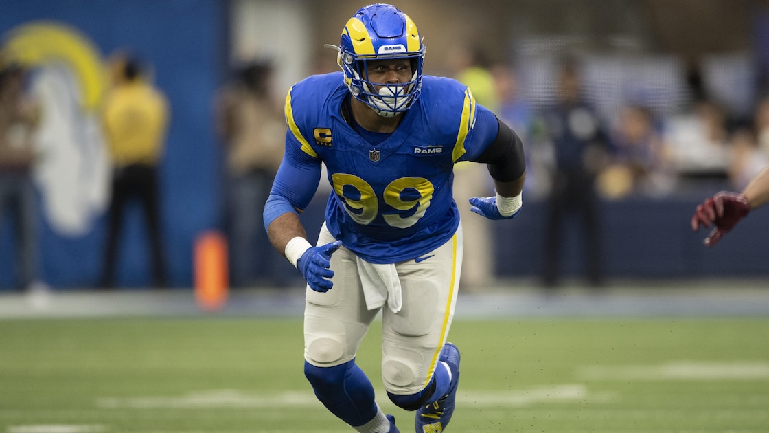 Aaron Donald's Status for Rams-Giants Updated By McVay as NFL Star 'Chomping at the Bit' to Play