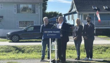 No new taxes: BC Conservative leader brings fiscal message to Surrey campaign stop