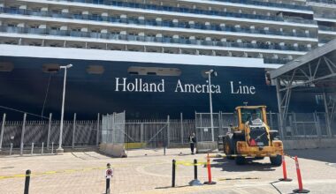 American cruise ship passengers visiting Canada offer their views on the trade war - ctvnews.ca