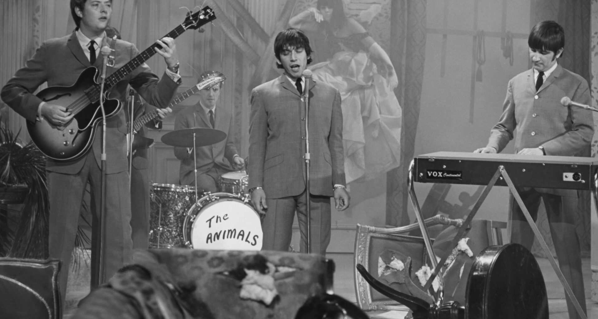 On This Day in 1964, the Animals Hit No. 1 With the Song That Inspired Bob Dylan to Go Electric and Reshaped Popular Music