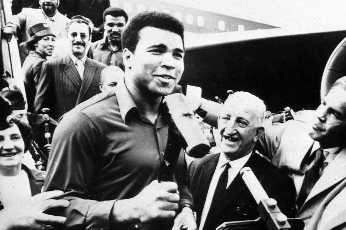 Remembering Muhammad Ali’s whirlwind Irish romance – and why it almost never happened