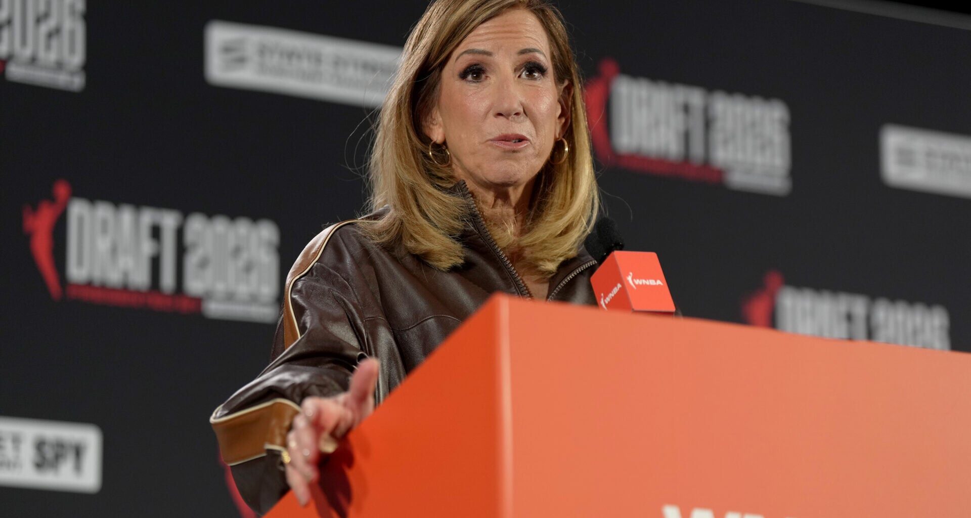 Cathy Engelbert makes private gesture to WNBA players after announcing retirement