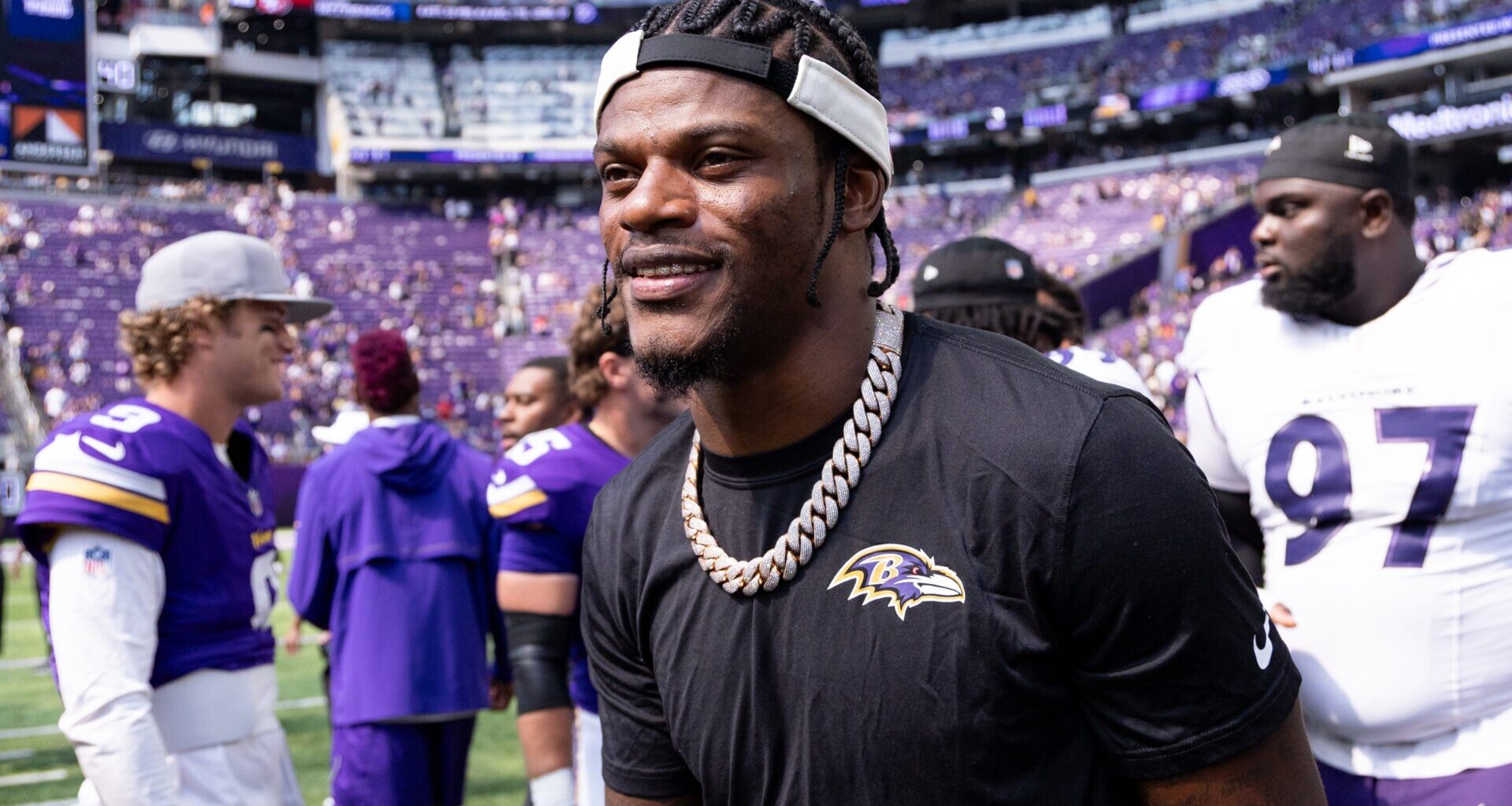 Lamar Jackson names the legendary Brazilian soccer star he would compare himself to