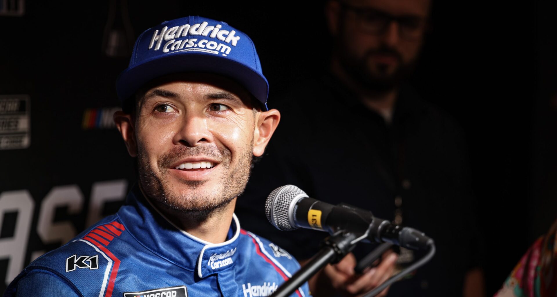 NASCAR Cup Series Preview: Kyle Larson, Denny Hamlin Battle for Playoff Lead at Kansas - Speedway Digest